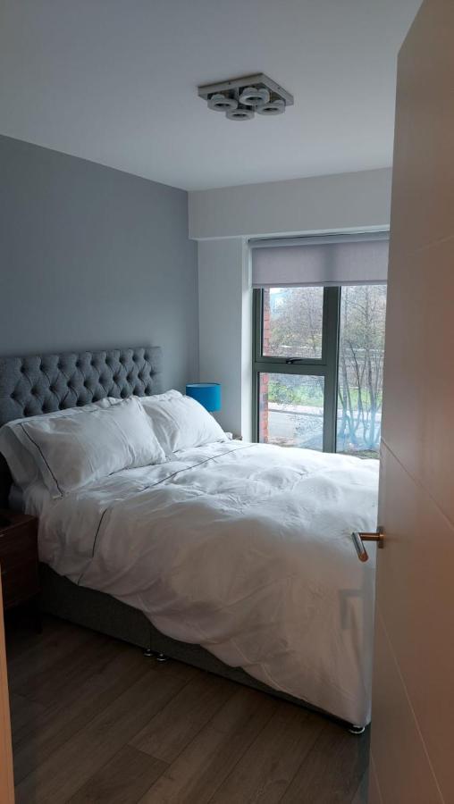 Charming 1-Bed Villa In Liverpool Kültér fotó